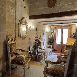  Pensión Vittoria Malta